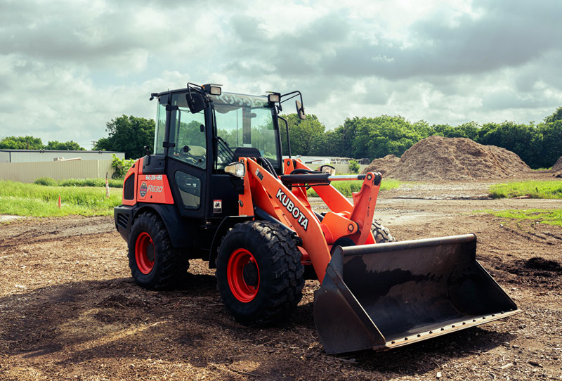 Blondies Equipment Rental Dallas Fort Worth Kubota 630