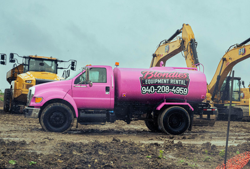 Blondies Equipment Rental Dallas Fort Worth Water Truck Rental