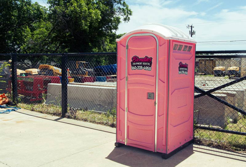 BLONDIES Equipment Rental Dallas Fort Worth Site Services Portable Bathroom